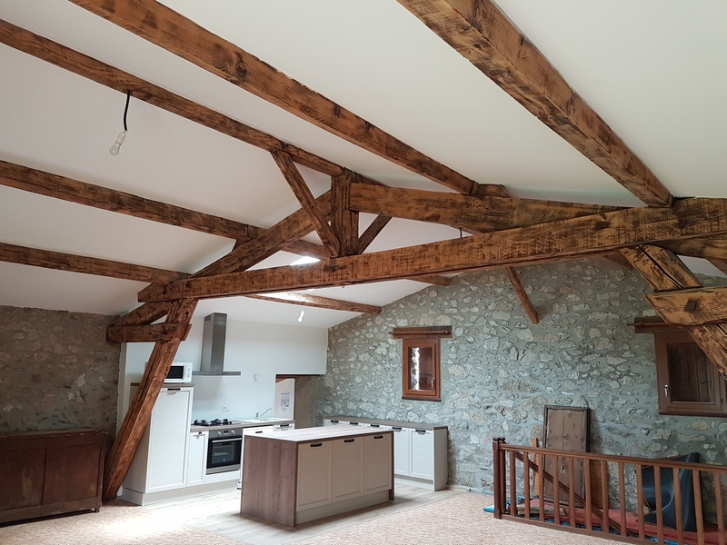 Coordination de travaux-Architecture d'intérieur-Réfection Maison Familiale secondaire- Tournon sur rhône-Ardèche-Séjour-cuisine ouverte (12)