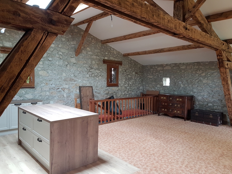Coordination de travaux-Architecture d'intérieur-Réfection Maison Familiale secondaire- Tournon sur rhône-Ardèche-Séjour-cuisine ouverte (16)
